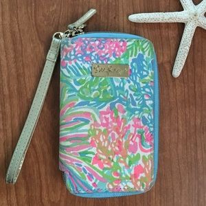 Lilly Pulitzer Wristlet wallet